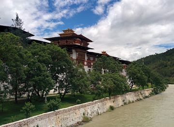 bhutan/paro/landmark/simply-bhutan