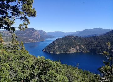 argentina/san-martin-de-los-andes/landmark/san-martin-plaza