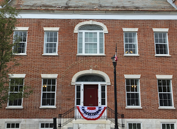 new-york/hudson-valley/landmark/historic-robert-jenkins-house