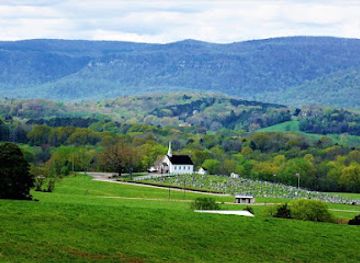 tennessee/sequatchie-valley/landmark/historic-chapel-hill-church-ca-1884