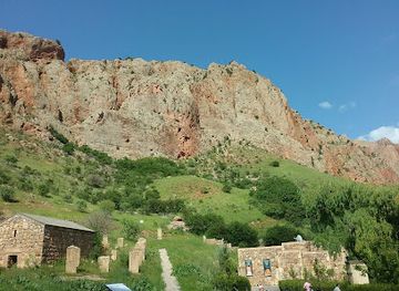 armenia/areni-wine-region/landmark/areni-1-cave
