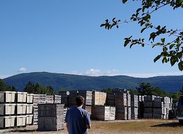 vermont/middlebury/landmark/happy-valley-orchard