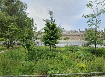 france/nantes/landmark/square-elisa-mercoeur