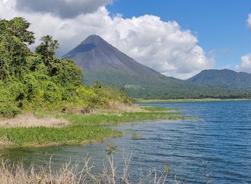 costa-rica/southern-zone/landmark/parque-nacional-volcan-arenal