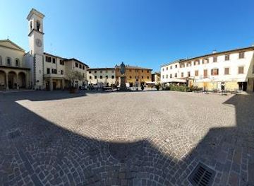 italy/casentino/landmark/piazza-giotto