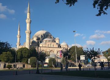 turkiye/istanbul/fatih/landmark/fatih-memorial-park