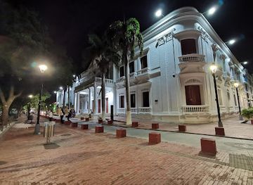 colombia/santa-marta/historic-center/landmark/parque-de-los-novios