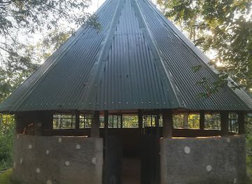 uganda/toro/landmark/tooro-botanical-gardens