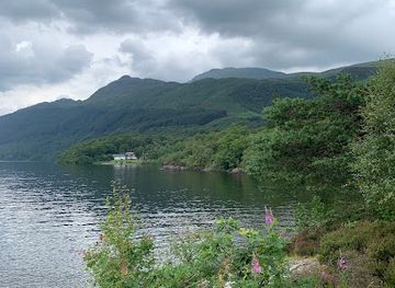 united-kingdom/loch-lomond-&-the-trossachs-national-park/landmark/loch-lomond-national-park-memorial