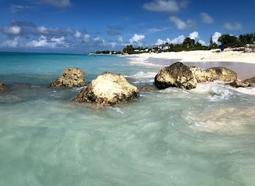 turks-and-caicos-islands/west-caicos/landmark/leeward-beach