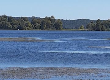 alabama/lake-guntersville/landmark/guntersville-beach