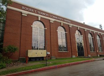 missouri/independence/landmark/roger-t-sermon-community-center