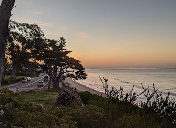 california/santa-barbara/montecito/landmark/butterfly-beach