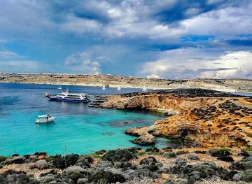 malta/gozo-and-comino/landmark/blue-lagoon-comino