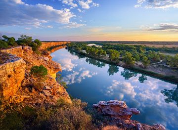 australia/riverland/landmark/juggle-house-experiences
