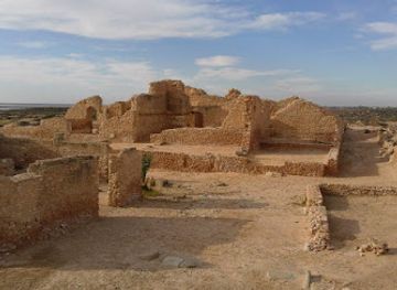 tunisia/sfax/landmark/thaenae-site-archeologique-de-thyna