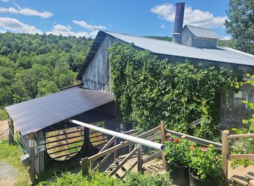 vermont/upper-valley/landmark/sugarbush-farm