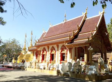 thailand/golden-triangle/landmark/wat-phra-that-doi-tung-viewpoint