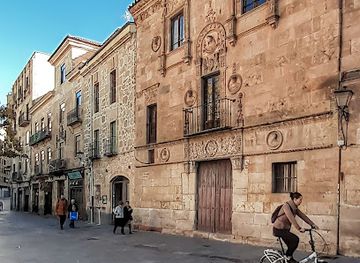 spain/salamanca/landmark/casa-de-las-muertes