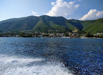 montenegro/zeta-river-valley/landmark/blue-cave