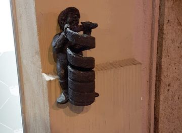 poland/wroclaw/landmark/dwarf-dwarf-chimney-sweep