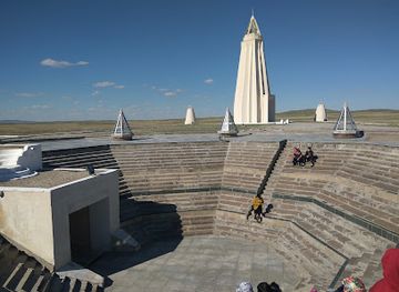 kazakhstan/eastern-kazakhstan/landmark/abay-shakarim-mausoleum