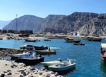 oman/musandam-peninsula/landmark/port-of-khasab