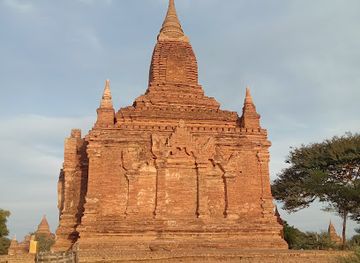 myanmar-burma/bagan/landmark/manuha-temple