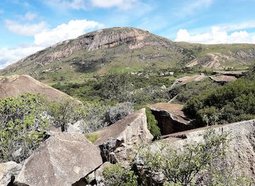 madagascar/haute-matsiatra/landmark/anja-community-reserve