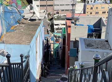 south-korea/busan/landmark/stairs-to-see-stars