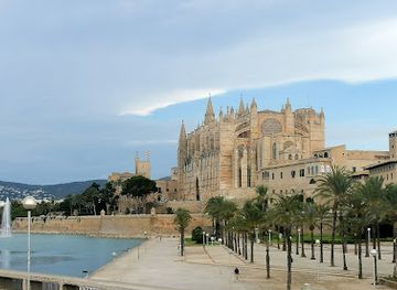 spain/palma-de-mallorca/landmark/arc-de-sa-drassana