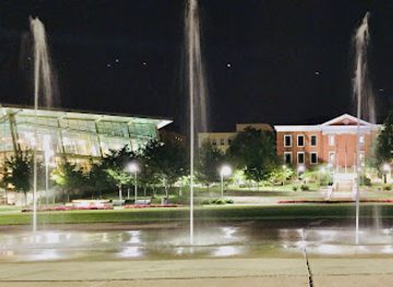 ohio/akron/landmark/coleman-commons