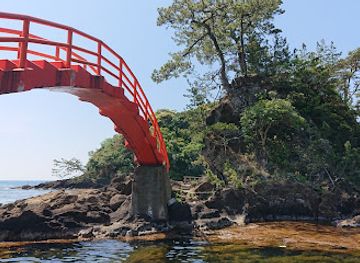 japan/sado/landmark/yajima-taiken-koryukan