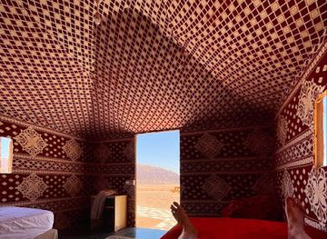 jordan/wadi-rum/landmark/wadi-rum-desert-home
