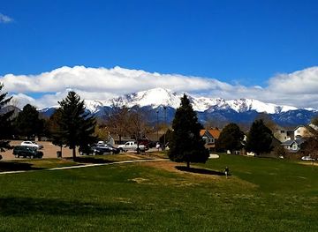 colorado/colorado-springs/landmark/cottonwood-creek-park