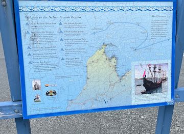 new-zealand/tasman/landmark/abel-janszoon-tasman-statue