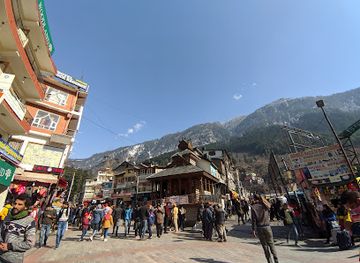 india/manali/vashisht/landmark/manali-bazaar