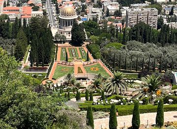 israel/haifa/wadi-nisnas/landmark/baha-i-gardens-haifa-baha-i-holy-place