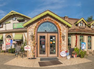 ohio/amish-country/landmark/swiss-heritage-winery
