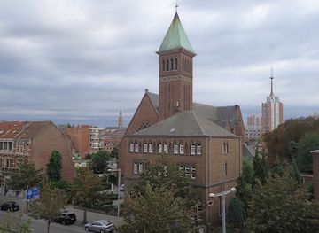 belgium/leuven/landmark/parochiekerk-onze-lieve-vrouw-middelares