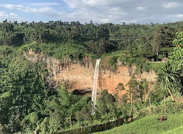 uganda/western-region/landmark/mount-elgon-trekkers