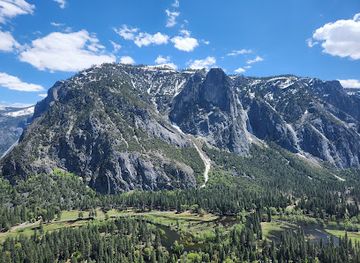 california/yosemite-village/landmark/upper-yosemite-falls
