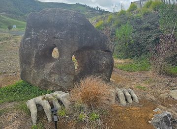 new-zealand/waitomo-caves/landmark/troll-cave