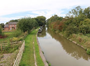 united-kingdom/cheshire/landmark/lion-salt-works