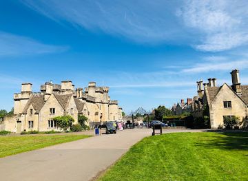 united-kingdom/the-cotswolds/landmark/cirencester-park