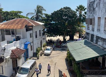 tanzania/stone-town/landmark/the-silk-route