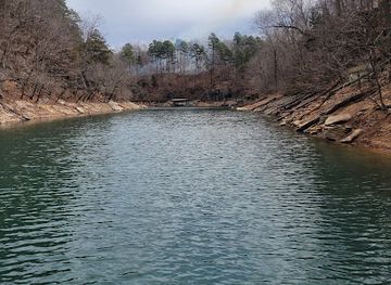 arkansas/rogers/landmark/war-eagle-cavern