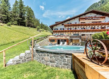 italy/val-gardena/landmark/hotel-jagerheim