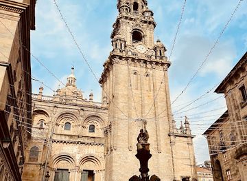 spain/santiago-de-compostela/san-pedro/landmark/fountain-of-horses