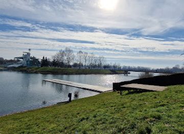 croatia/zagreb/jarun-lake/landmark/park-jarun